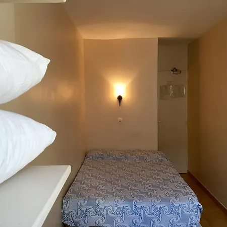 Du Centre * باريس